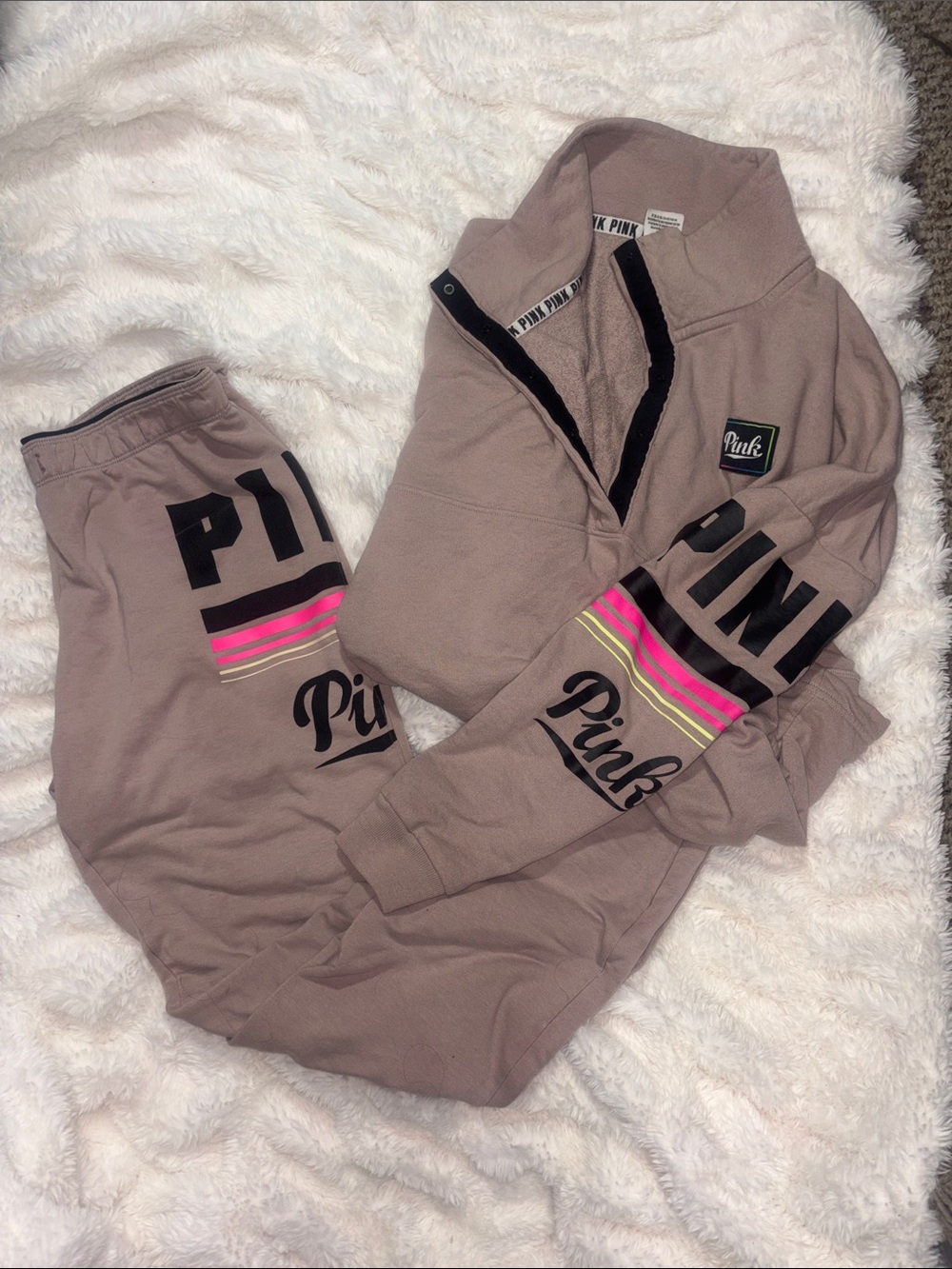 Victoria's Secret PINK - Blush Pink matching sweatshirt & pants